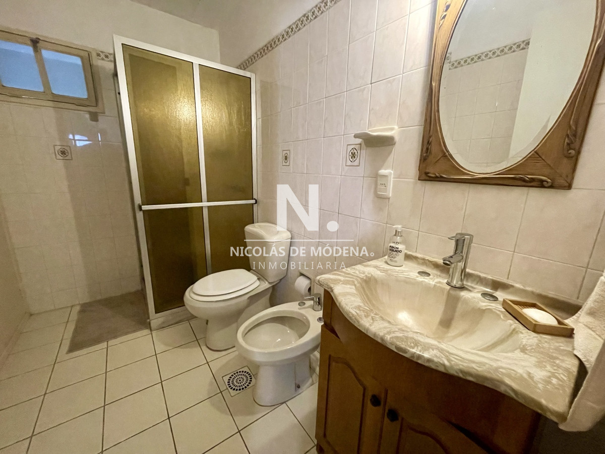 Casa en Alquiler · Foto 8