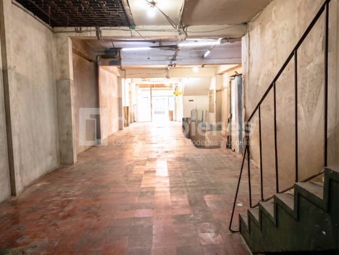 Local en arriendo en La Candelaria, Medellín, 200 m² · foto 2 de 8