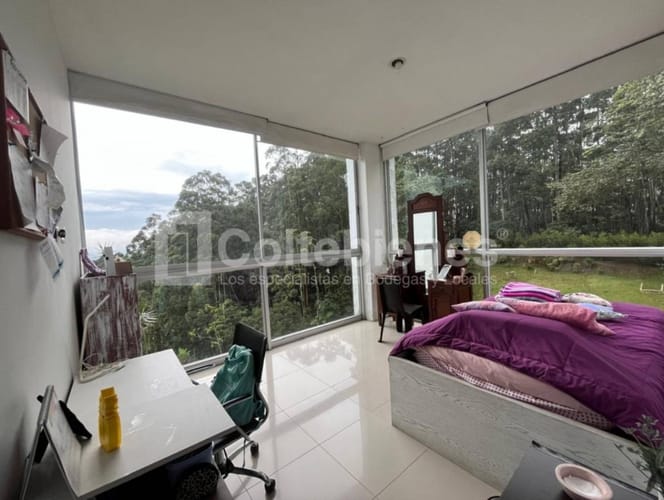 Casa de 6 alcobas en venta en Astorga, Medellín · foto 14 de 19