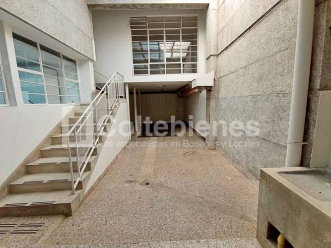 Local en arriendo en Estadio, Medellín, 756 m² · foto 12 de 24