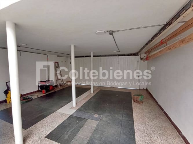 Local en arriendo en Estadio, Medellín, 756 m² · foto 13 de 24