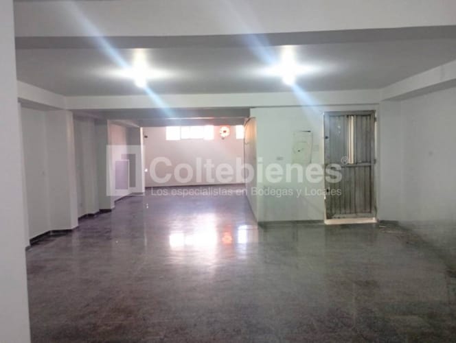 Bodega en arriendo en El Poblado, Medellín, 120 m² · foto 4 de 13