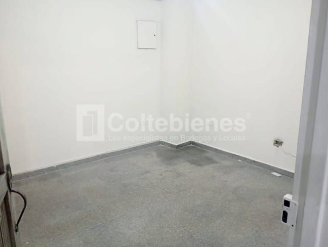 Bodega en arriendo en El Poblado, Medellín, 120 m² · foto 8 de 13