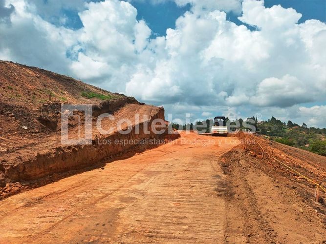 Lote en venta en La Mosquita, Guarne, 494 m² · foto 4 de 10