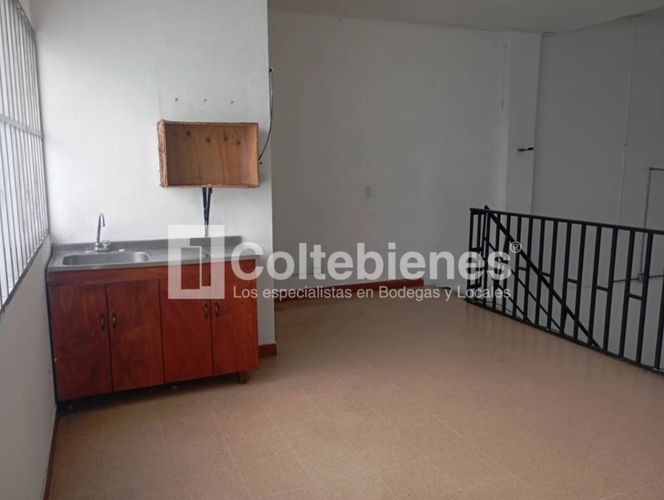 Local en arriendo en San Agustin, La Estrella, 125 m² · foto 10 de 12