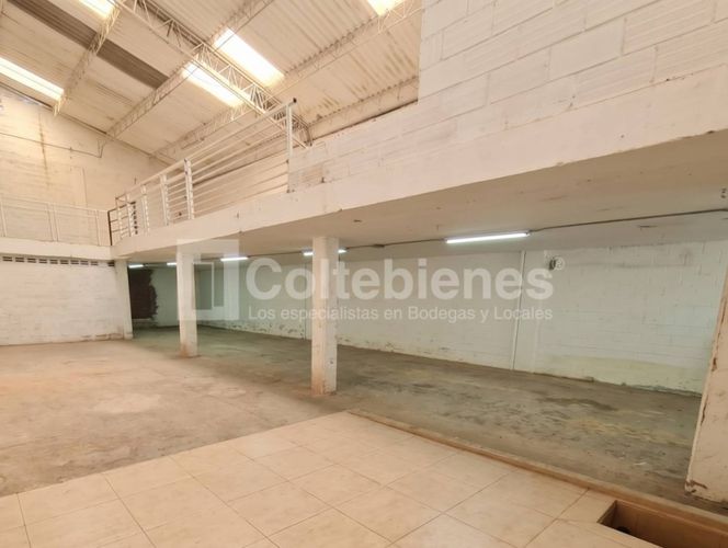 Bodega en venta en La Colina, Medellín, 1014 m² · foto 24 de 24