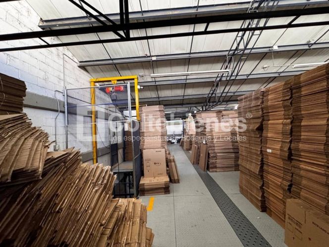 Bodega en arriendo en San Agustin, La Estrella, 415 m² · foto 8 de 16