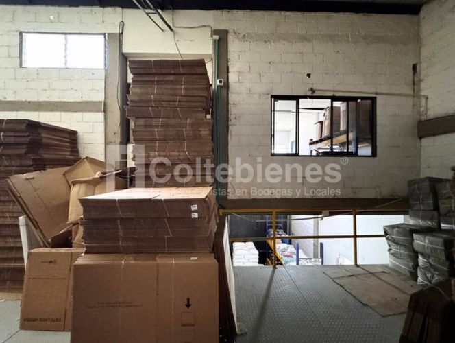 Bodega en arriendo en San Agustin, La Estrella, 415 m² · foto 13 de 16