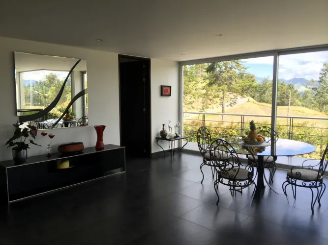 Casa de 6 alcobas en venta en Quirama, El Carmen de Viboral · foto 13 de 24