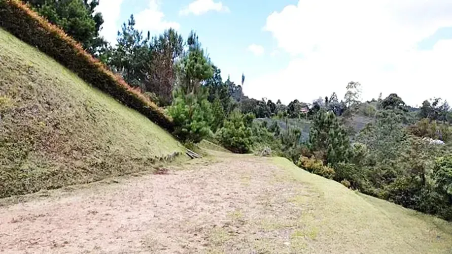 Lote en venta en Pantanillo, El Retiro, 5400 m² · foto 4 de 8