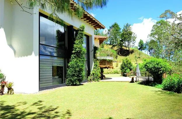 Casa de 3 alcobas en venta en Santa Elena, El Retiro · foto 3 de 24