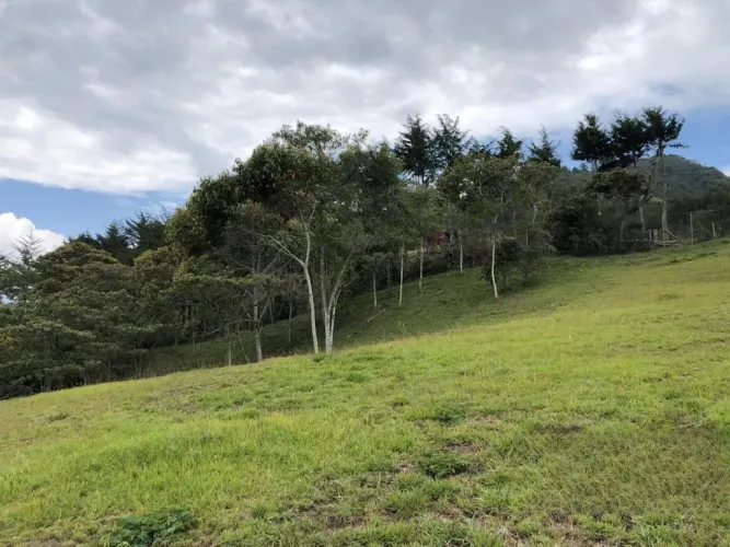 Lote en venta en San Nicolas, La Ceja, 4674 m² · foto 5 de 11