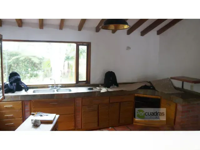 Casa de 5 alcobas en venta en El Capiro, Rionegro · foto 2 de 19
