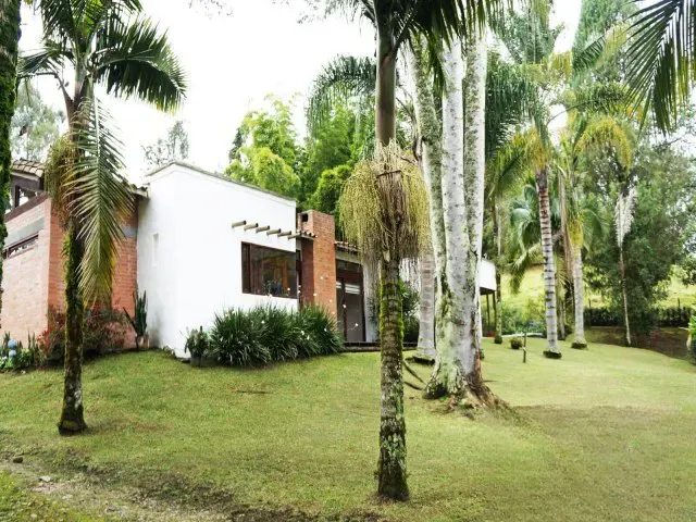 Casa de 5 alcobas en venta en El Capiro, Rionegro · foto 13 de 19