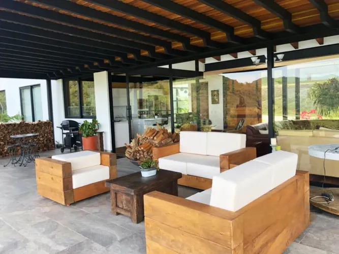 Casa de 3 alcobas en venta en Alto Del Medio, Rionegro · foto 4 de 24