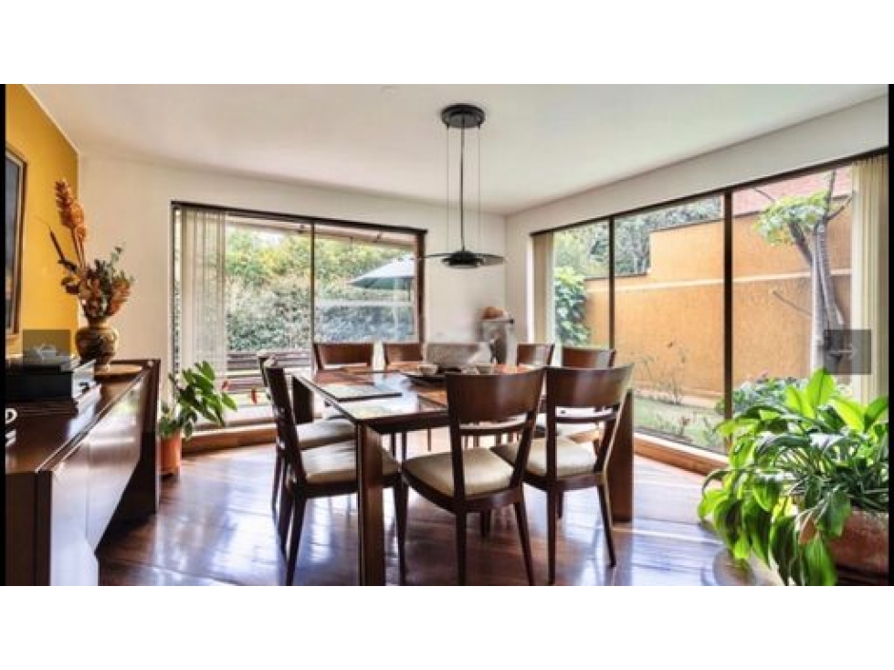 Casa en venta en Niza, Bogotá · foto 2 de 15