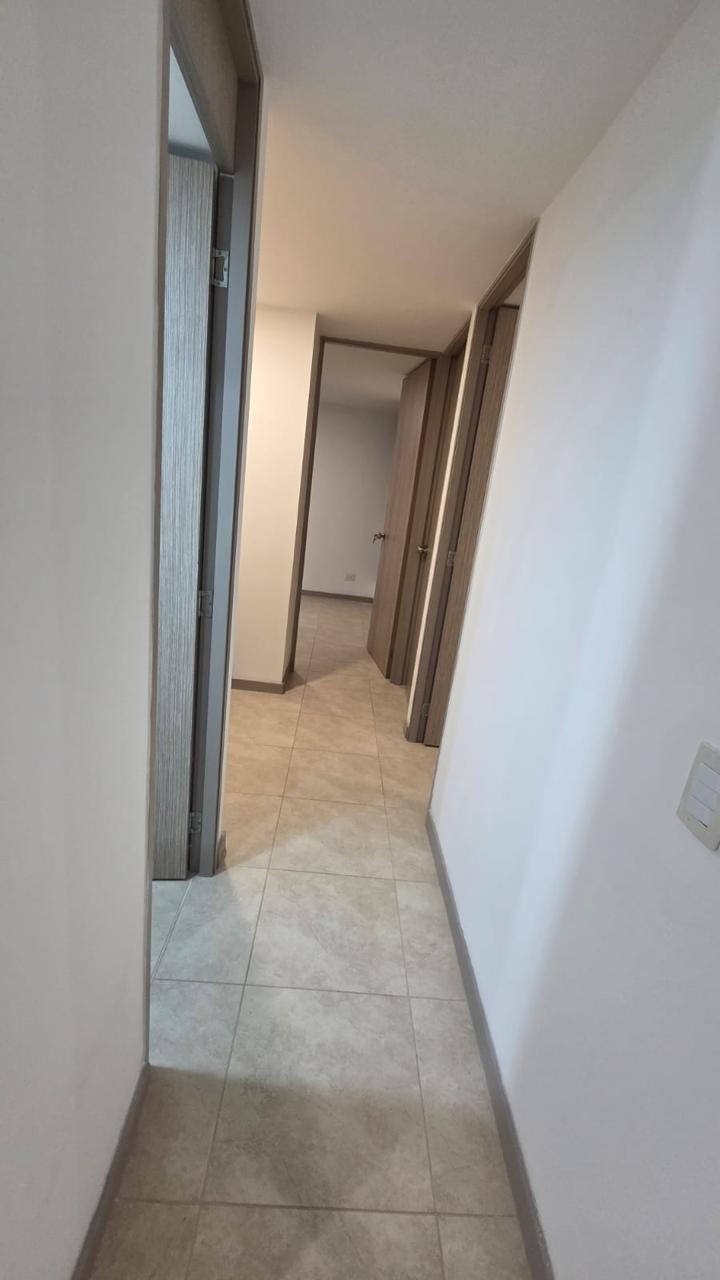 Apartamento en venta en La Cuenca, Envigado · foto 19 de 24