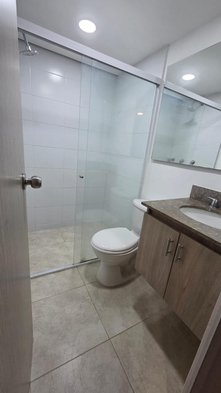 Apartamento en venta en La Cuenca, Envigado · foto 15 de 24