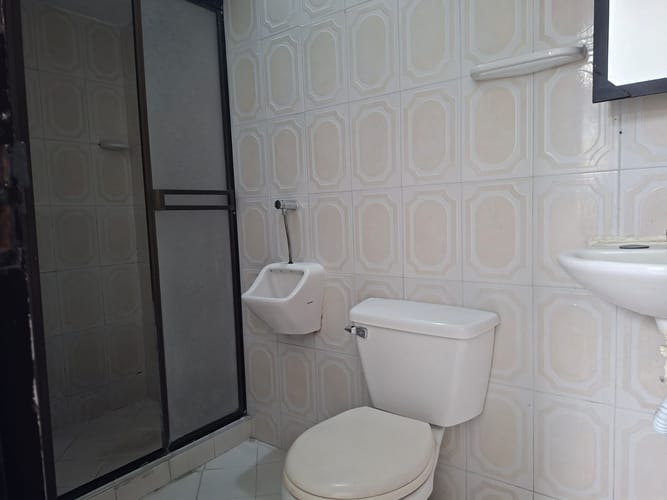 Apartamento de 4 alcobas en venta en Nueva Floresta Del Ict, Cali, 198 m² · foto 3 de 15
