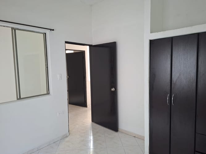 Apartamento de 4 alcobas en venta en Nueva Floresta Del Ict, Cali, 198 m² · foto 5 de 15