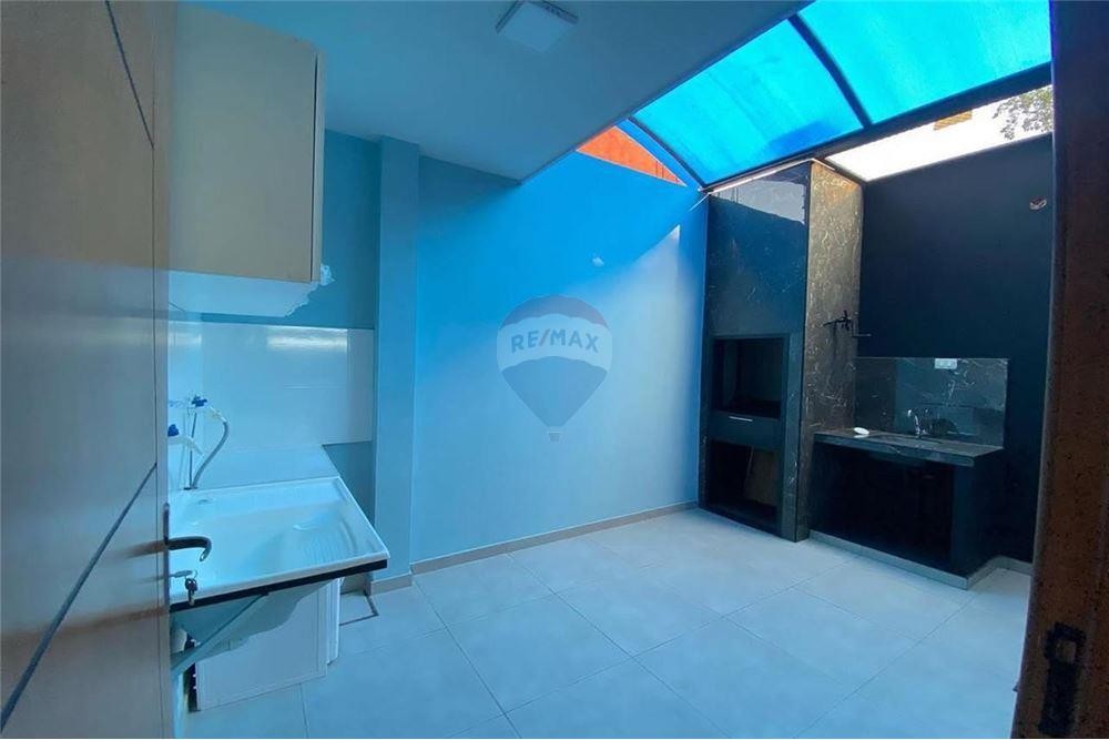 VENDO CASA EN ZONA PALACIO DE JUSTICIA LUQUE - foto 2