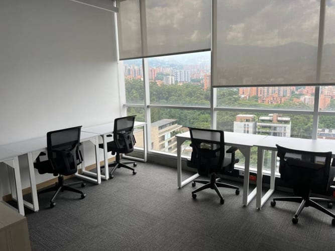 Oficina en arriendo en Loma Del Campestre, Medellín, 400 m² · foto 20 de 24