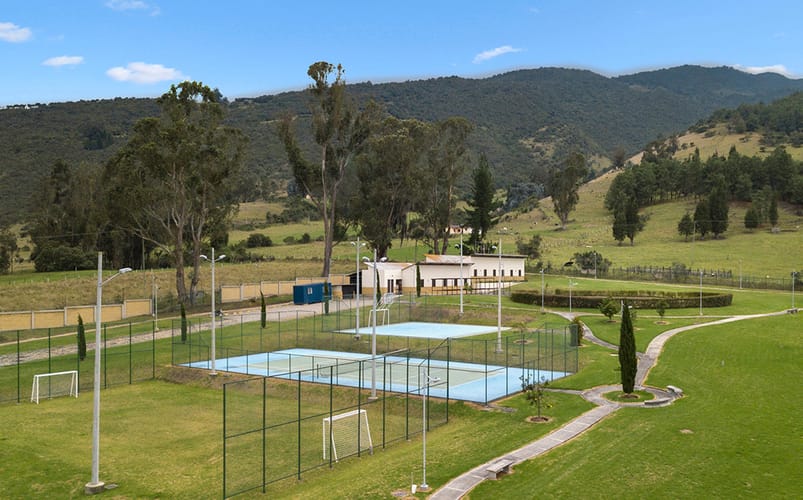 Casa de 4 alcobas en arriendo en La Diana, Sopó, 1712 m² · foto 23 de 24