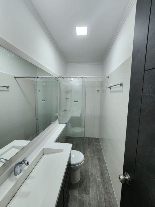 Edificio en venta en Campoamor, Manizales, 49 m² · foto 13 de 21
