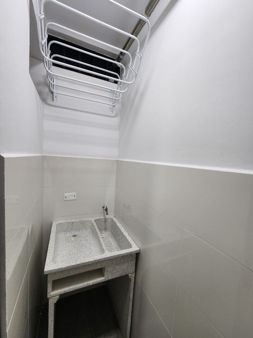 Edificio en venta en Campoamor, Manizales, 49 m² · foto 6 de 21