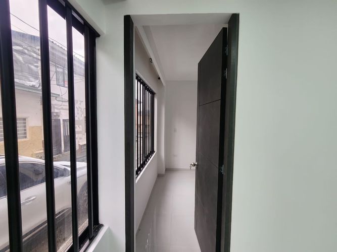 Edificio en venta en Campoamor, Manizales, 49 m² · foto 3 de 21