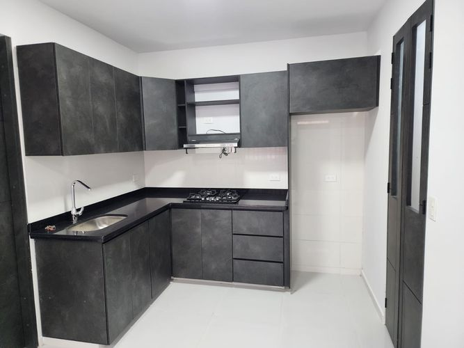 Edificio en venta en Campoamor, Manizales, 49 m² · foto 5 de 21