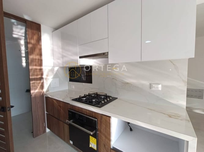 Apartamento de 3 alcobas en venta en Cañaveral, Floridablanca, 121 m² · foto 6 de 21