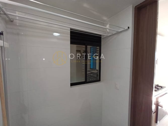 Apartamento de 3 alcobas en venta en Cañaveral, Floridablanca, 121 m² · foto 7 de 21
