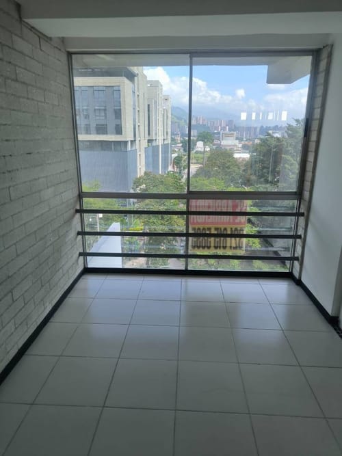 Oficina en arriendo en Las Vegas, Envigado, 92 m² · foto 3 de 11