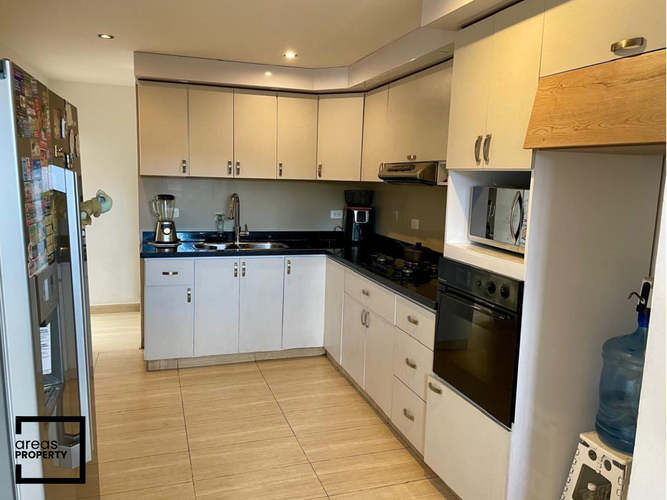 Casa de 4 alcobas en venta en San Jose De Bavaria, Bogotá, 260 m² · foto 6 de 14