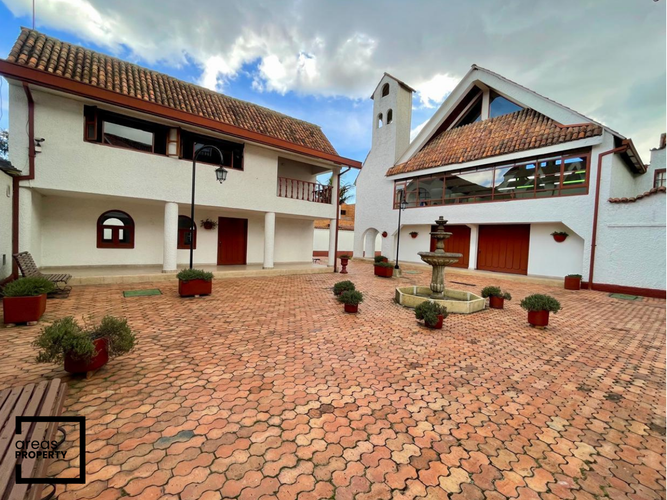 Casa de 4 alcobas en venta en San Jose De Bavaria, Bogotá, 260 m² · foto 14 de 14