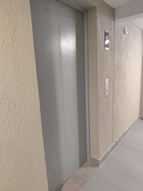 Apartamento de 2 alcobas en venta en El Cortijo, Madrid, 46 m² · foto 3 de 20