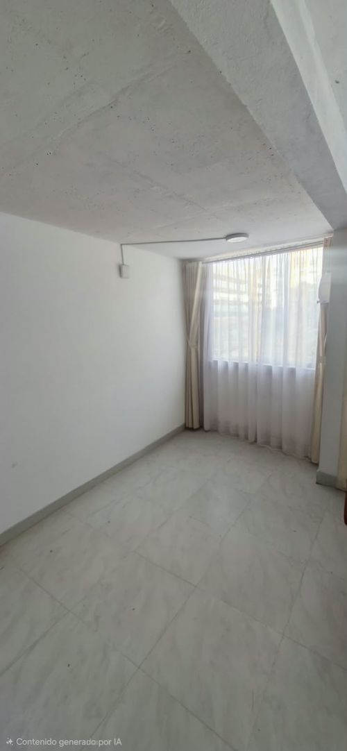 Apartamento de 2 alcobas en venta en El Cortijo, Madrid, 46 m² · foto 8 de 20