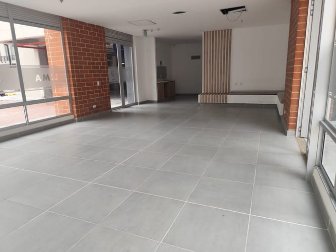 Apartamento de 2 alcobas en venta en El Cortijo, Madrid, 46 m² · foto 17 de 20