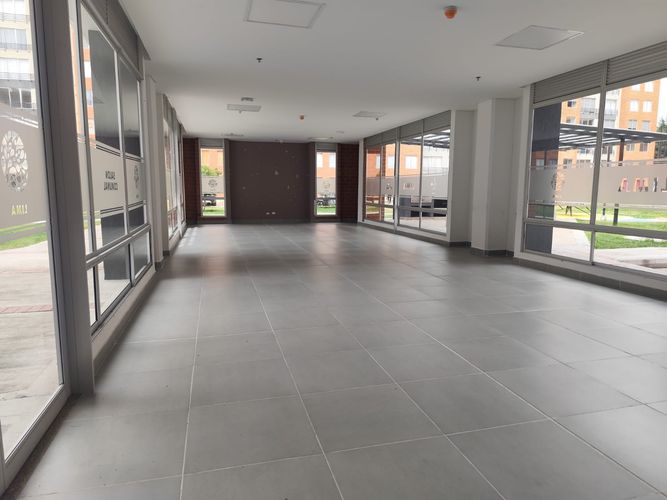 Apartamento de 2 alcobas en venta en El Cortijo, Madrid, 46 m² · foto 18 de 20