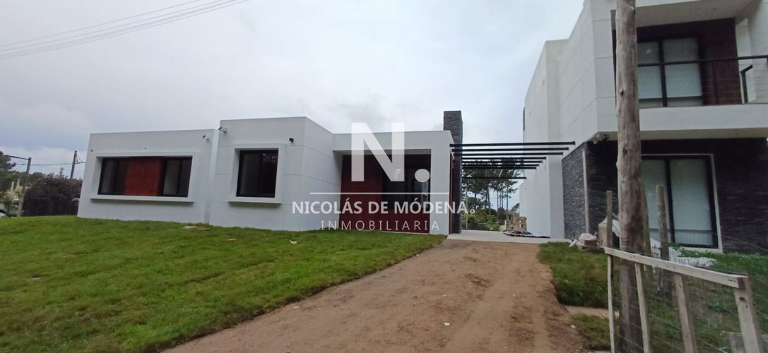 Casa en venta en Pinares