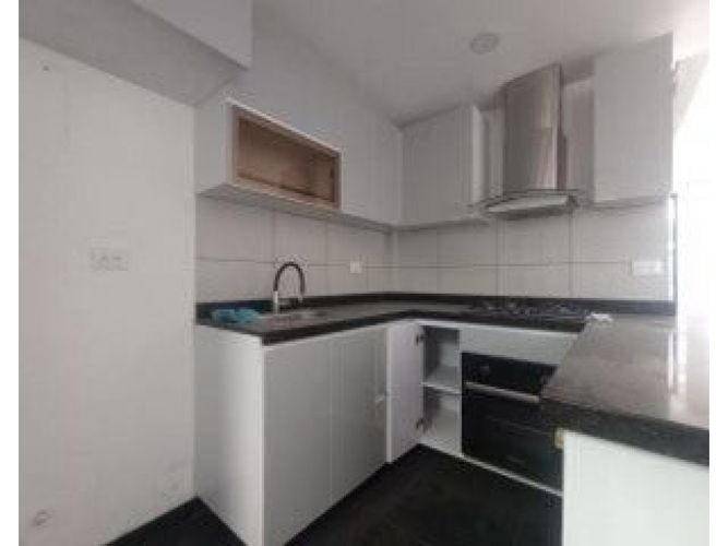 Casa de 3 alcobas en venta en Pueblo Viejo, Cota, 117 m² · foto 3 de 21