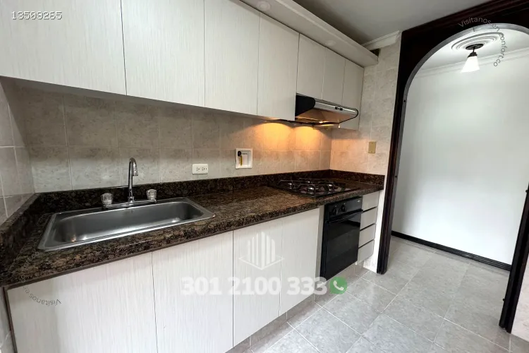 Apartamento de 3 alcobas en arriendo en Loma De Los Bernal, Medellín, 80 m² · foto 7 de 24