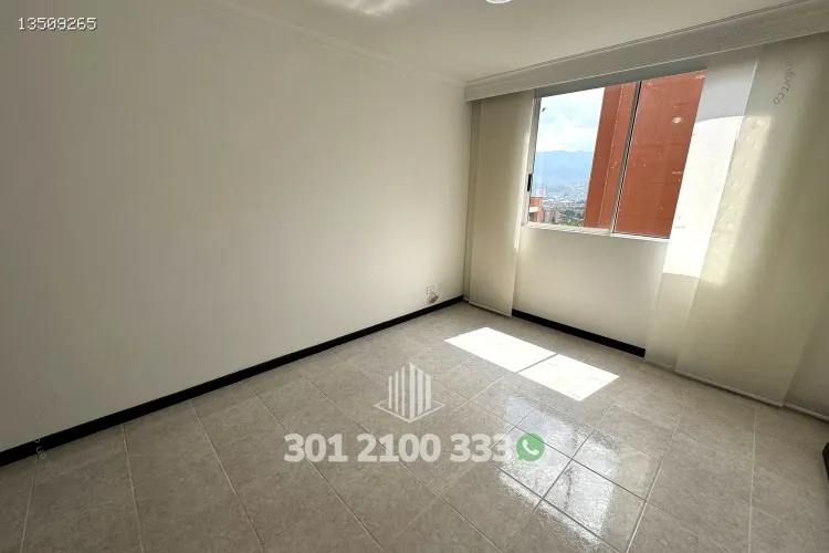 Apartamento de 3 alcobas en arriendo en Loma De Los Bernal, Medellín, 80 m² · foto 11 de 24