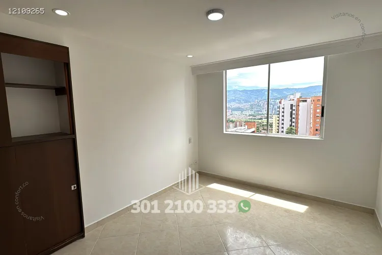 Apartamento de 3 alcobas en arriendo en Loma De Los Bernal, Medellín, 78 m² · foto 13 de 24