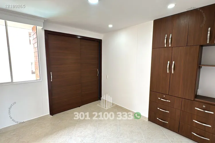 Apartamento de 3 alcobas en arriendo en Loma De Los Bernal, Medellín, 78 m² · foto 18 de 24