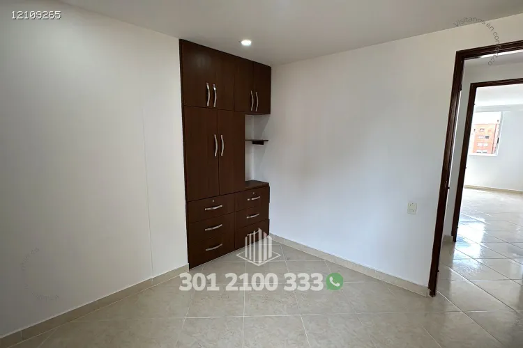 Apartamento de 3 alcobas en arriendo en Loma De Los Bernal, Medellín, 78 m² · foto 19 de 24
