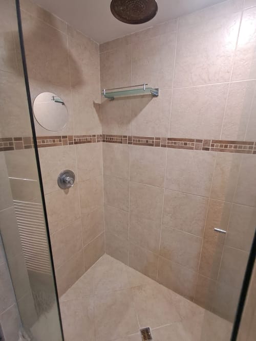Apartamento de 1 alcoba en arriendo en Las Lomas, Medellín, 45 m² · foto 12 de 15