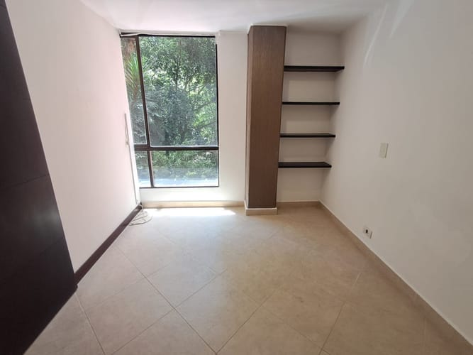 Apartamento de 1 alcoba en arriendo en Las Lomas, Medellín, 45 m² · foto 13 de 15