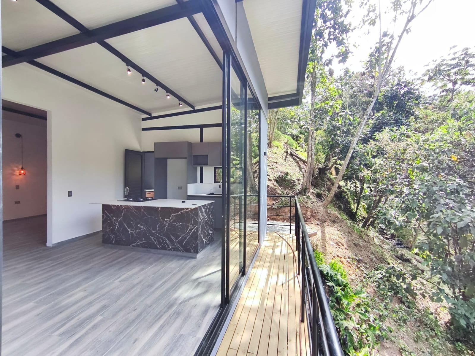 1BR Apartment in Sajonia (48 m²) - 4